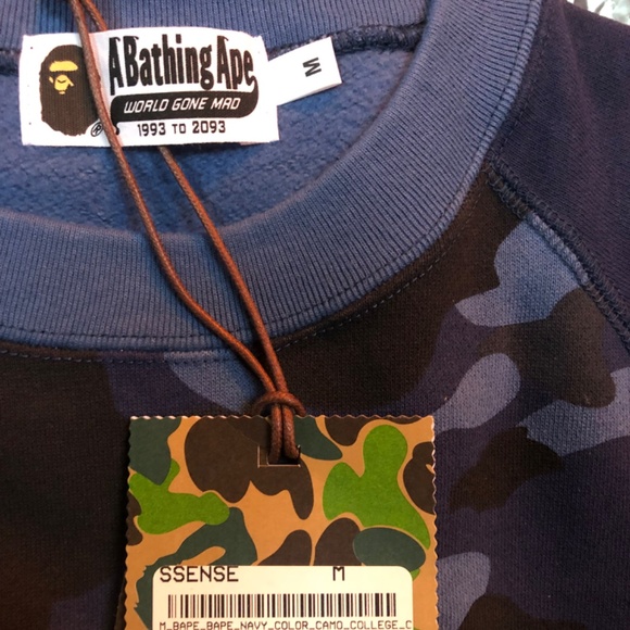 Bape A Bathing Ape Crewneck Sweater Size Medium NWT Blue Camo - Picture 5 of 8
